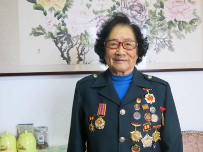 历经解放战争、抗美援朝战争，92岁老党员杨晓：用青春谱写一曲白衣战歌