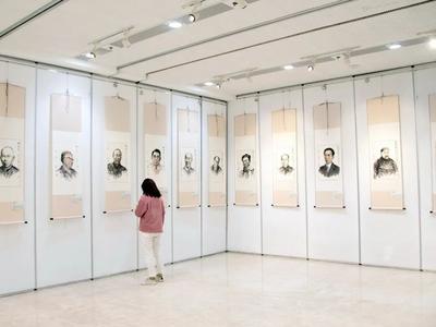 百廿山大·群星璀璨｜王名实笔下的山大名人肖像画展在山大（青岛）展出