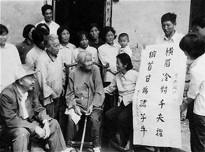 虽已过去八十载，但听来仍禁不住泪目，师生们说这是他们上过的最好的思政课