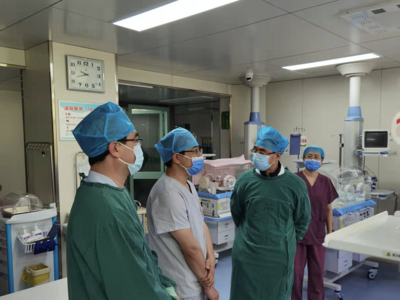 复旦青岛校友会首次在平度举行“尚医为民”义诊活动
