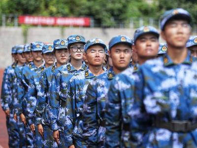 高中阶段学生军训教学大纲发布：不得少于7天共56课时