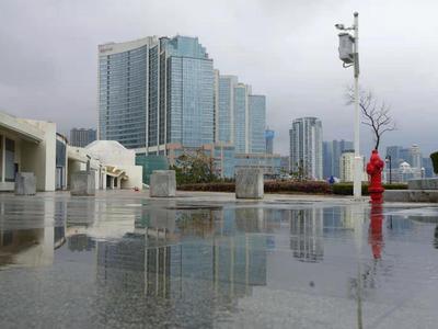 今晚起青岛天气有转折！今明两天全市有中雨，周二冷空气杀到
