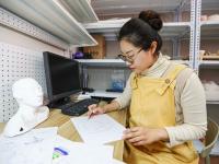 走进青岛陶艺家王丽南：将“黄蓝色”的家乡印记融入艺术创作