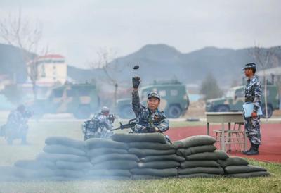 “某地域遭敌核化武器袭击……”实拍北部战区某基地技能比武