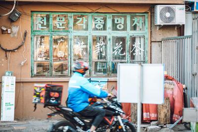 小街小巷有味道！家具一条街的午后慢时光