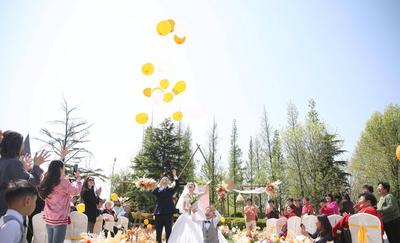 大沽河畔邂逅浪漫草坪婚礼，平度市南村镇草坪婚礼成为“喜事新办”新标杆