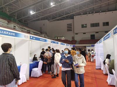 加快集聚高质量人才！青岛全面启动2021年“招才引智名校行”活动
