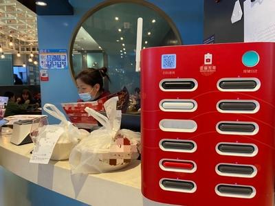 “涨价吸金”，共享充电宝真的只有这一条路可走？