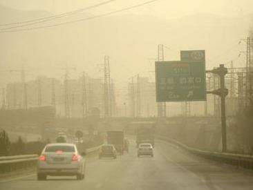 出门请做好防护！沙尘影响今天继续，青岛空气质量降为严重污染