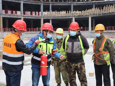 青岛这里医院综合体项目2022年投用！门诊楼和住院楼正进行二次结构施工