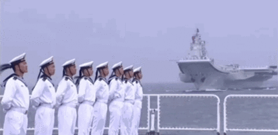 海军成立72周年，致敬浪花白的热血青春！