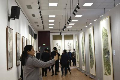 平度举行书画名家邀请展！近百幅全国知名平度籍书画家作品免费向市民开放