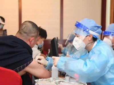云南累计完成新冠疫苗接种323.2万人，其中完成两剂次接种40.3万人