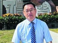 不苟言笑的数学老师最懂学生“心门”，青岛九中钟鸣老师诠释最好师者