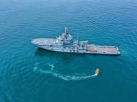 鏖战黄海，看兵哥哥们如何立体救援风雷动