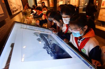 国际博物馆日：学生走进一战遗址 在历史中感受爱国主义 