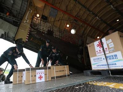 第二批中国援助新冠疫苗运抵白俄罗斯，15万人将接种