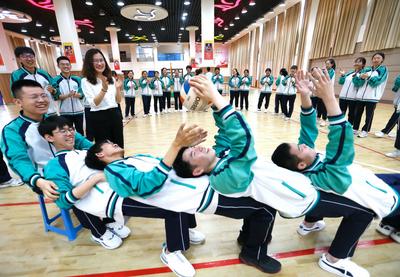 花式减压、排解焦虑……助力学生迎战高考！