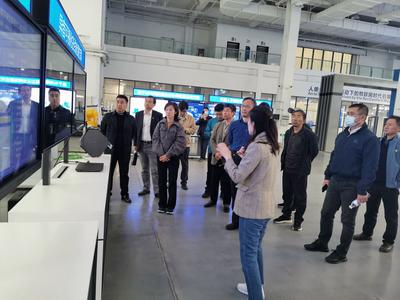 研修班探访卡奥斯工业互联网平台
