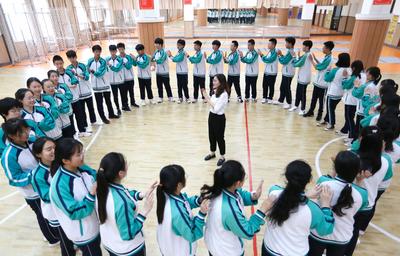 花式减压、排解焦虑……助力学生迎战高考！