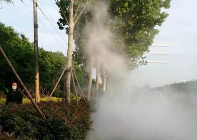 路遇货车起火，胶州巴士司机紧急灭火获点赞