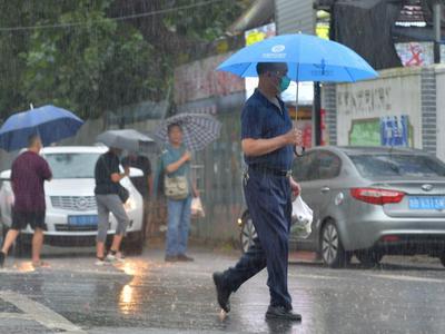 周六大风高温降雨齐上阵！青岛北部最高气温或达35℃，周日还有雨