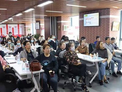 “手把手”包教包会！市南人社这堂“就业服务课”有点意思