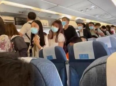 粉丝在未停稳的飞机上闯舱追星！国航回应了：机组人员已尽力劝阻