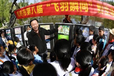 爱鸟、护鸟、画鸟……看孩子们用这种方式守护鸟类家园