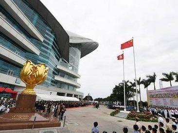 香港警务处：超百人因涉嫌违反香港国安法被拘捕