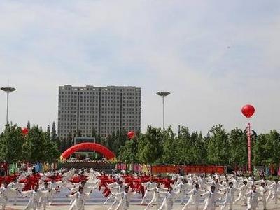 千人共舞太极拳，庆建党百年华诞