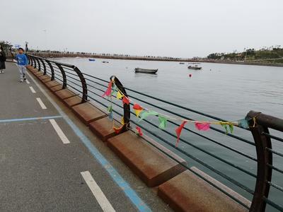 记者在现场|步道栏杆锈蚀缺失 难与海景相匹配