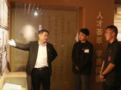 传承五四薪火，砥砺奋进青春——青岛大学举办第十三期“校长午餐会”