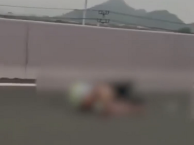 浙江一辆特斯拉撞倒两名交警，其中一名伤势较重