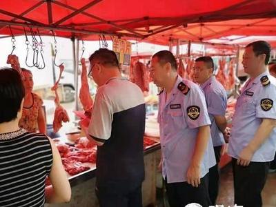 李沧区开展活禽交易专项整治，规范农贸市场经营秩序