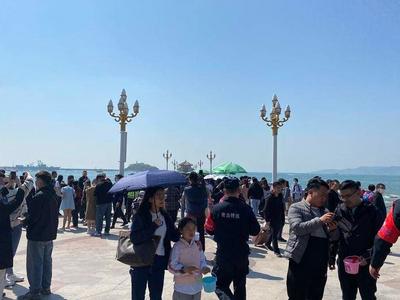 青岛旅游市场稳步恢复，小长假第一天32.83万人乐游青岛
