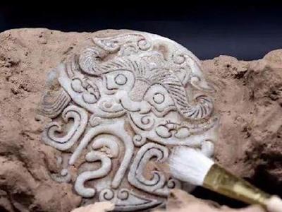 三星堆推出带真土的考古盲盒？客服回应：为厂家制作仿制土