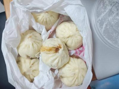 在京全国劳模吃上青岛大姨的山菜包子，背后的故事很暖心