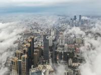 青岛平流雾航拍图：真·天空之城