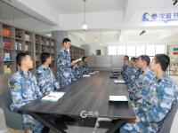 学党史我们是认真的！看兵哥哥打出组合拳