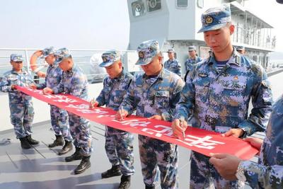 学党史我们是认真的！看兵哥哥打出组合拳