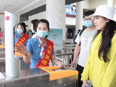 8913.6万人次！这个端午假期你出门浪还是躺平3天？