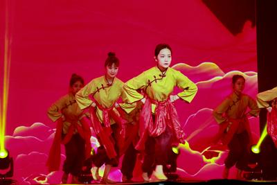 青语梦扬｜青岛大学心理剧决赛精彩上演&第十九届心理健康节闭幕