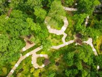 书香美景并存，这所大学堪称“5A级景区”