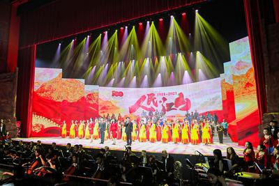 四个篇章讲述百年党史，《人民·江山》首演打造本土“文艺党课”