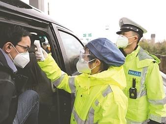 即日起广州荔湾区芳村片区现有人员不离开本片区，外来人员不进入