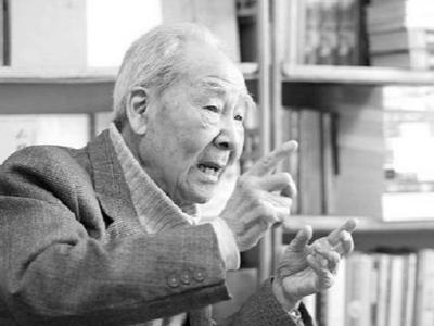 中国翻译界泰斗许渊冲去世，享年100岁