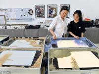 沙为墨 手为笔！女沙画师创作庆祝建党百年作品《不朽的赞歌》