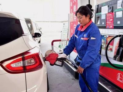 国内油价调价窗口将开启，或迎年内第八次上涨