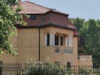 青岛最早建成的马路之一,江苏路上的“方”寸光影| 百年·百街⑬